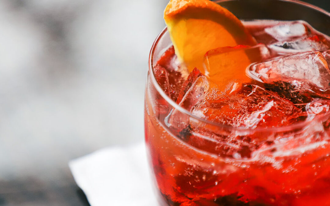 Der klassische Negroni: Rezept und Variationen